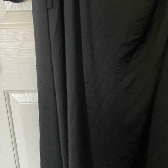 House of Harlow  1960 
Black dress
Size medium - Picture 6 of 6